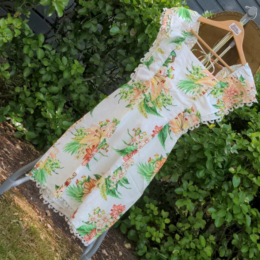 Farm Rio Linen Dress - Picture 1 of 7
